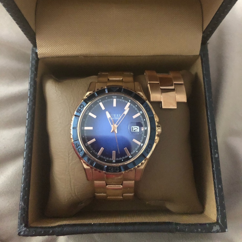 Guess watch
